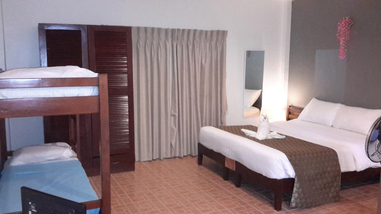 Conrada'S Place Hotel And Resort Panglao Eksteriør billede